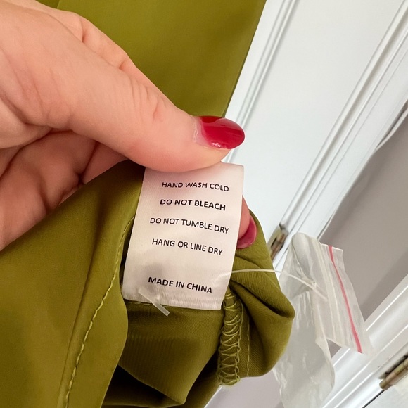 Bright green button down shirt in a size s/m by et clet for sale! - Picture 12 of 16